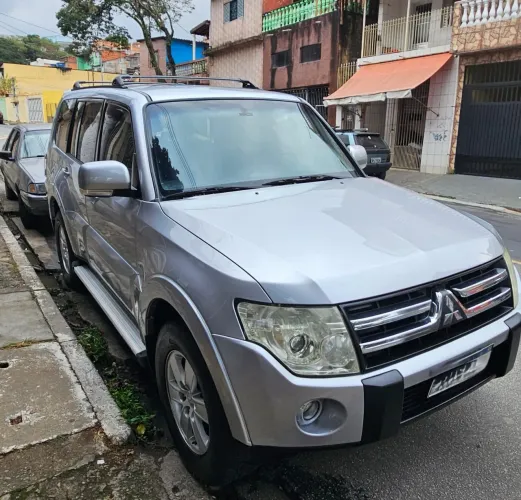 Mitsubishi Pajero Full GLS/gls/pkhpe 3.2 Dies.ti 5P 2008