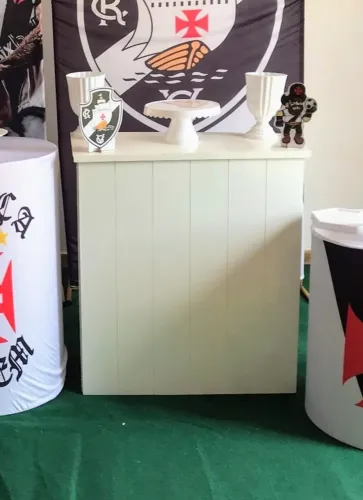 Mesa fake cômoda dobrável MDF + escadinha 