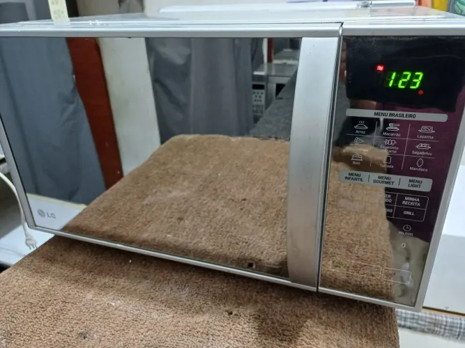 Micro ondas com Garantia de 3 Meses