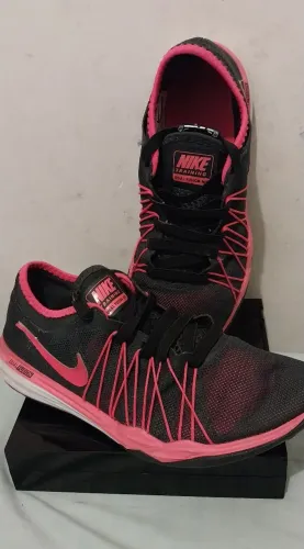 Tênis Nike Dual Fusion TR Hit p Treino e academia número 35