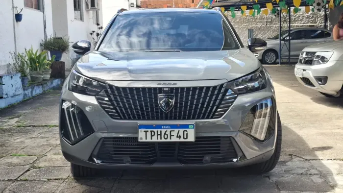 Peugeot 2008 GT 1.0 Turbo Flex 5P Aut. 2025