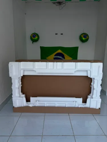 Caixa de papelão para proteção de tv