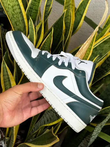 Nike Air Jordan 1 Low SE "Oxidized Green"