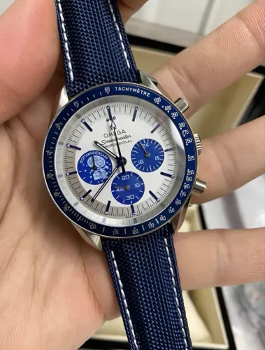 Omega speedmaster snoopy AAA+