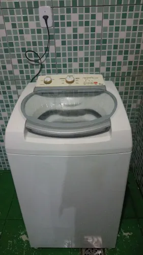 Máquina Brastemp ativei 9 kgs, entrego com garantia.