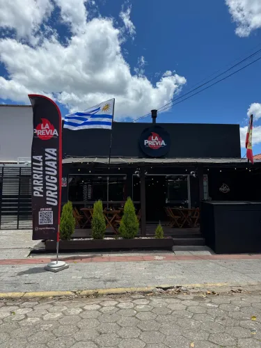 Vendo restaurante completo, pronto para trabalhar.