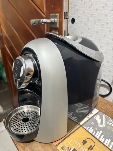 Cafeteira cápsulas 3 corações
