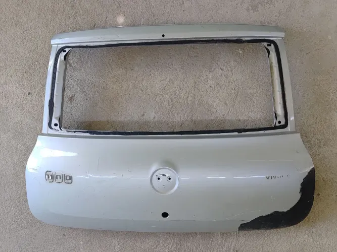 Tampa Porta Malas Traseira Fiat Uno Way Vivace J2 2013 14 15 16 17 18 2019  Recuperar