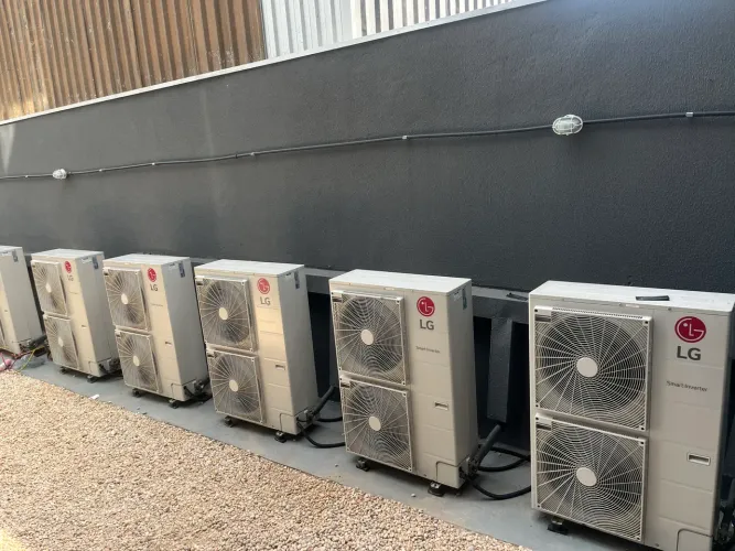 Vagas disponíveis para técnico e auxiliar em refrigeração 