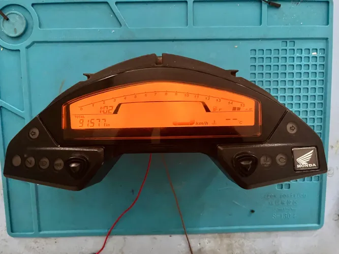 Painéis Digitais Motos 