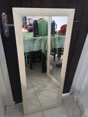 Vende-se espelho pequeno