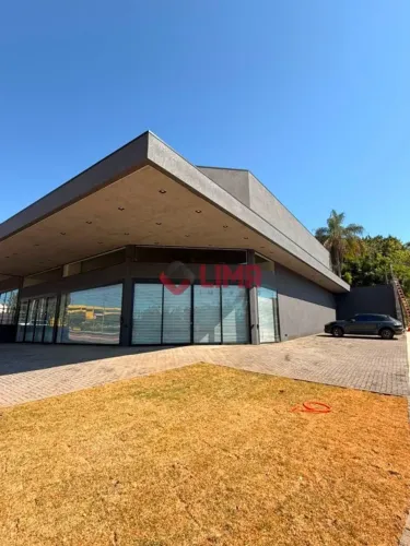 Loja com 198,90 m², na galeria comercial localizada na Av. Comendador José da Silva Martha