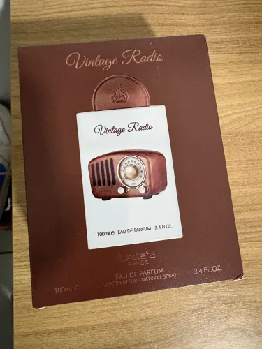 Vintage Radio Lattafa