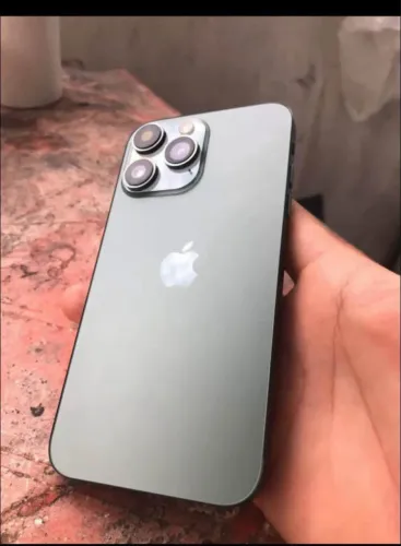 Vendo xr na carcaça do 13 pro