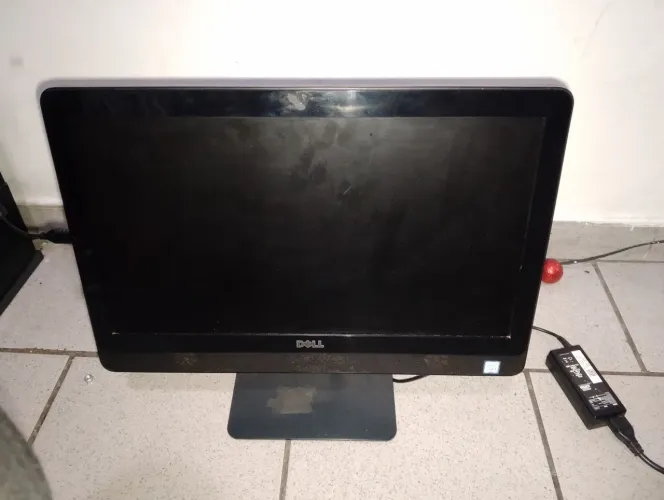 computador Dell all in one i5 8gb RAM
