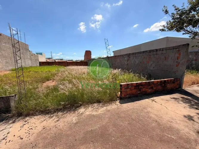Terreno à venda no Bairro São Francisco em Porto Feliz