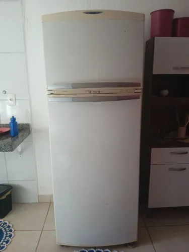 Geladeira usada 