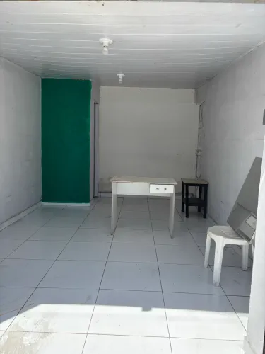 Alugo loja Rio Doce  (p Lojão dos Presentes) 