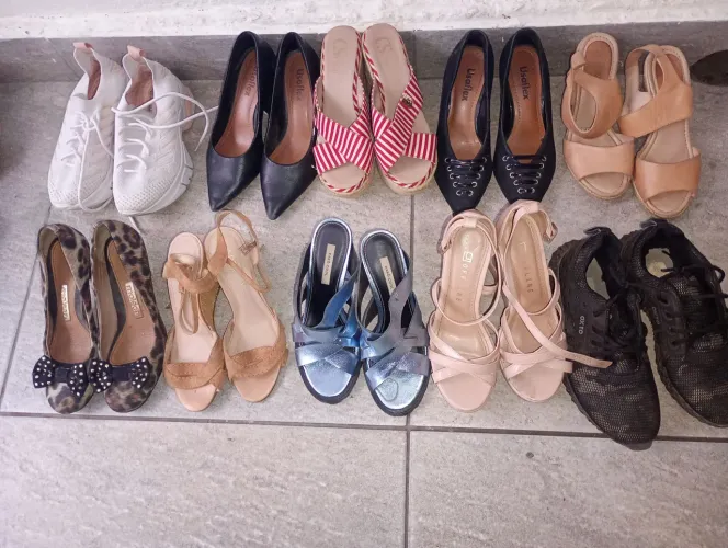 Sandálias e Sapatos ? ?