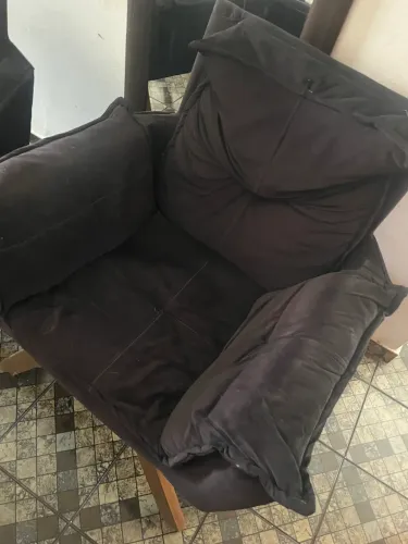 Poltronas de madeira 