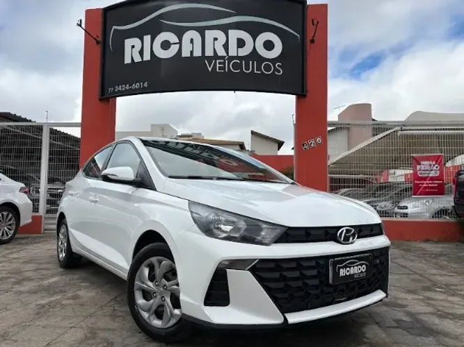 Hyundai HB20S Comfort Plus 1.0 Flex 12V Mec. 2025