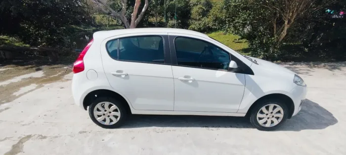 Fiat Palio Attractive 1.0 EVO Fire Flex 8V 5P 2015
