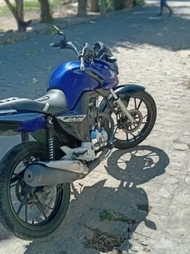 Vendo ou troco CG Fan 160