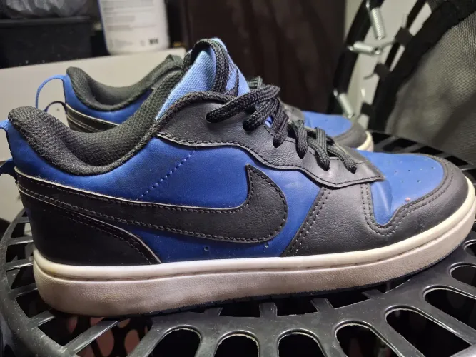 Tênis Nike court borough low azul/preto ( primeira linha)