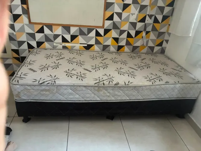 Cama box de solteiro