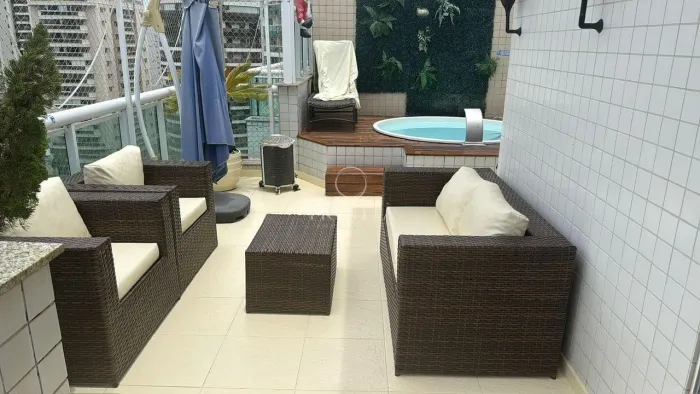 Cobertura Duplex 3 Quartos na Rua Aroazes 143m²