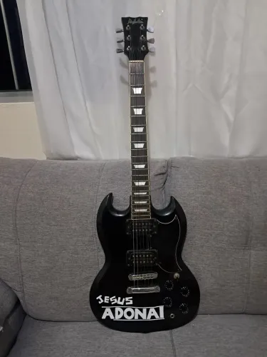 Guitarra Dolphin SG