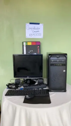 Computador completo. Grátis um teclado gamer.