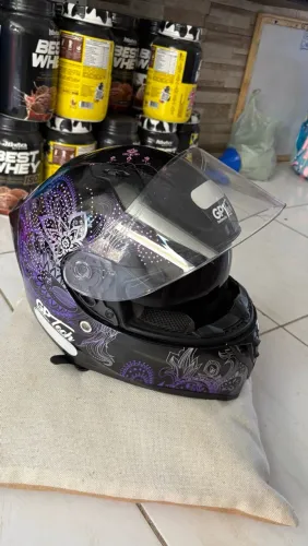 CAPACETE SEMI NOVO GPTECH