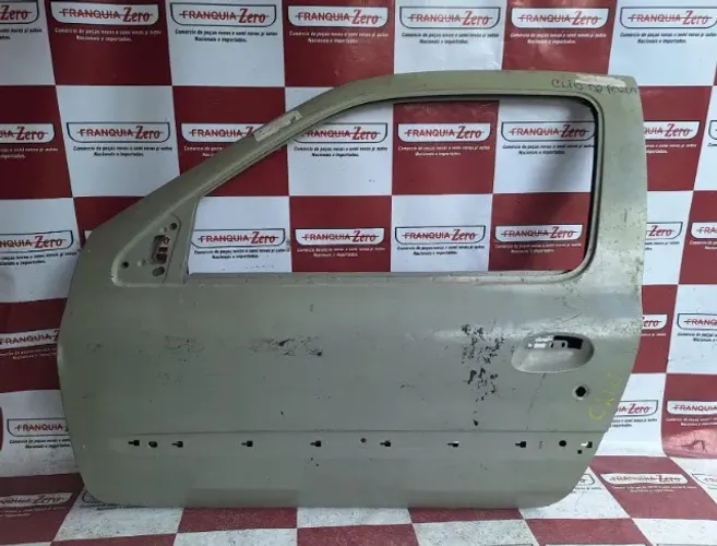 Porta esquerda Clio 02 Portas 