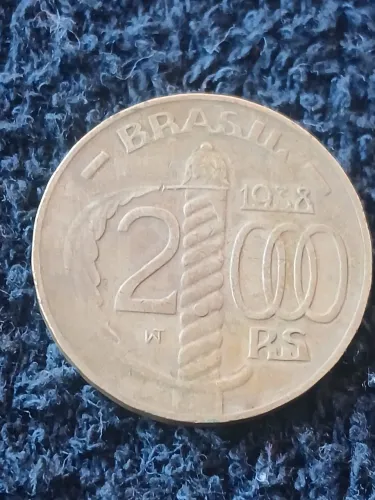 Antiga moda com reverso invertido