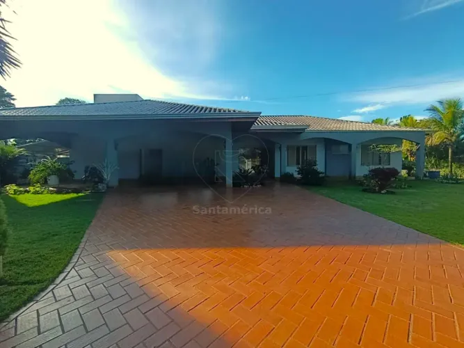 Casa à venda no condomínio Recanto do Salto, na Zona Oeste de Londrina