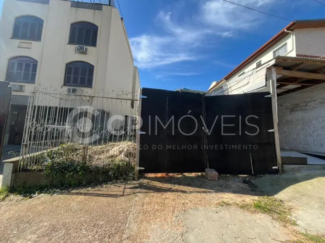 Terreno á venda em Porto Alegre no bairro Jardim São Pedro com 212,00m² por R$ 395.000,00.