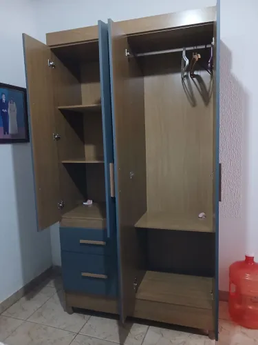 Vendo guardar roupa novo 