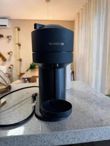 Vendo Nespresso vertuo next!