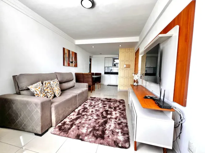 EXCELENTE APARTAMENTO MOBILIADO NO CONDOMÍNIO CRISTALLO PONTA NEGRA.
