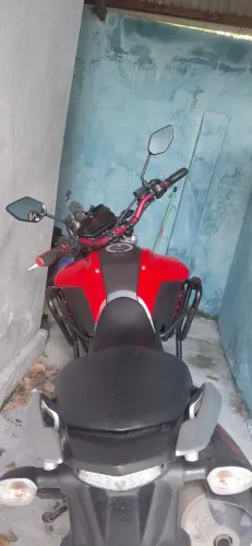 Lander em perfeito estado...