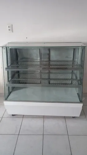 Vendo Balcão/Expositor não Refrigerado