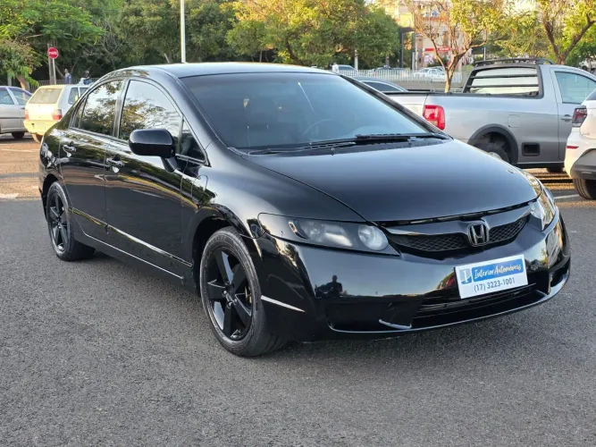 Honda Civic Sedan LXS 1.8/1.8 Flex 16V Mec. 4P 2010