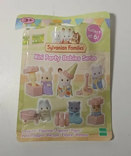 Sylvanian Families - Mini Party Baby Series - coelho chocolate com chapéu de festa