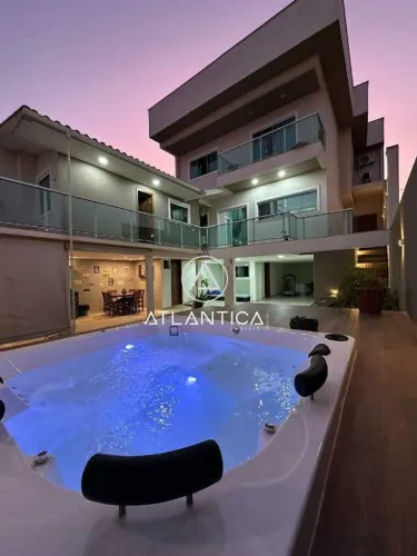 Atlântica Imóveis tem excelente Casa em Condomínio à Venda em Cabiúnas, Macaé/RJ