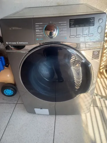 Máquina de lavar e secar 