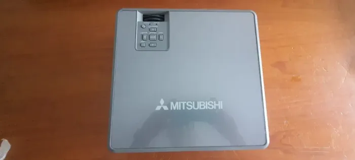 Projetor Mitsubishi XL5U - Novo Sem Uso (Zero Horas) !!
