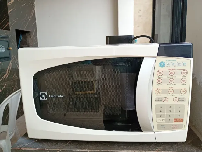 Microondas Electrolux 23 litros