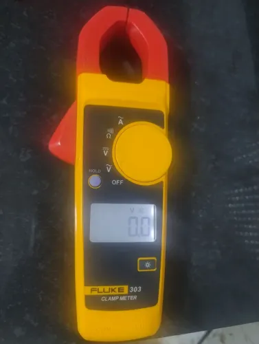 Amperímetro Fluke 303