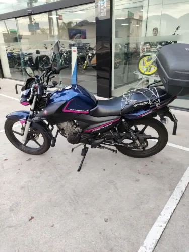 Alugo moto l Leia a discrição.